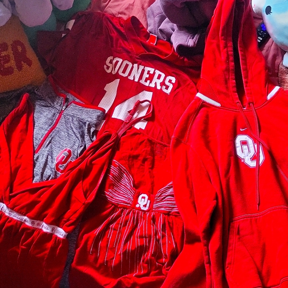 OU*BOOMER SOONER HAUL*Mens and Womans,tanks,jerseys,hoodie,athletic wear sz L-Xl